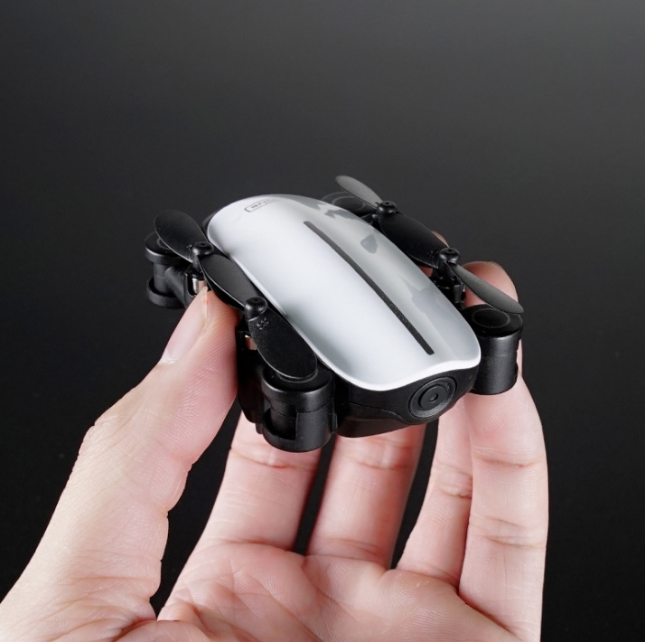 Mini Foldable Quadcopter with Real-Time Transmission